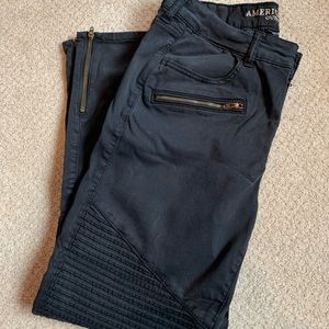 American Eagle Hi-Rise Jeans
